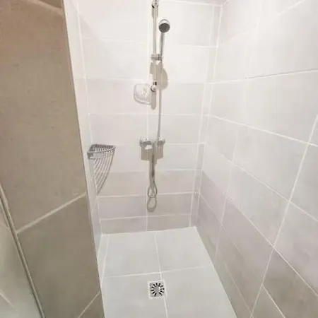 T3 Centre - 2 Ch - Maison Carree *